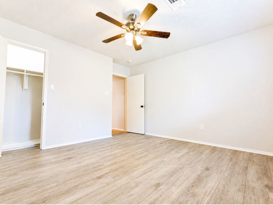 12035 Barrett Brae Drive Property Photo 27