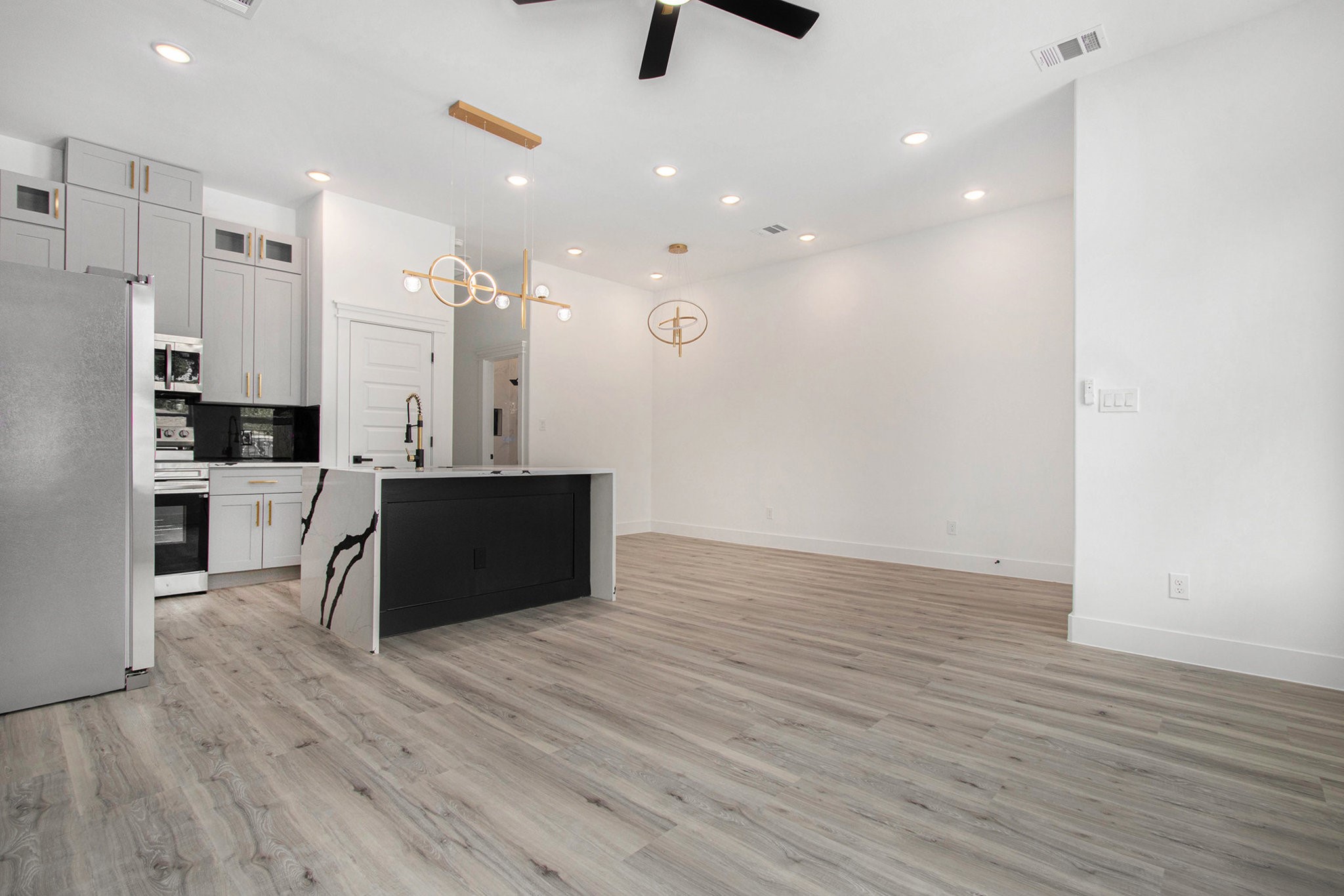 3652 Seabrook Street A/b Property Photo 10