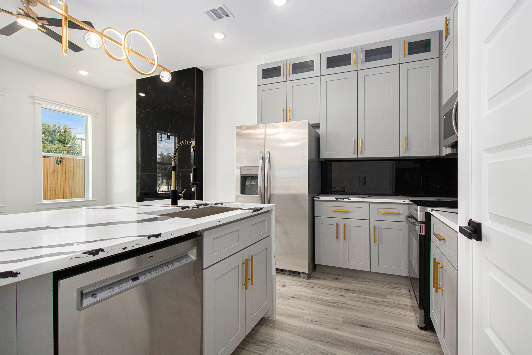 3652 Seabrook Street A/b Property Photo 12