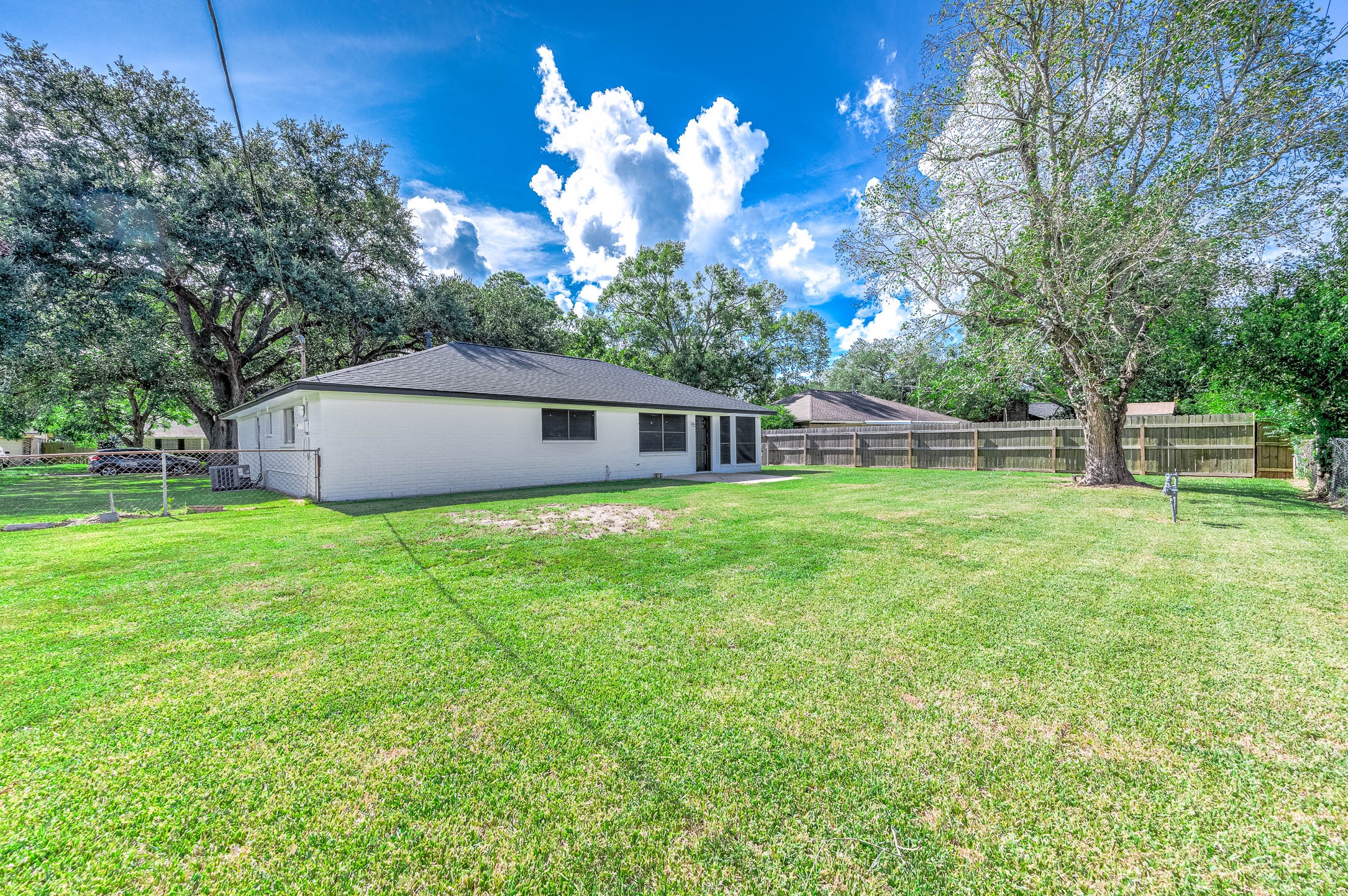 3713 Wilshire Drive Property Photo 33