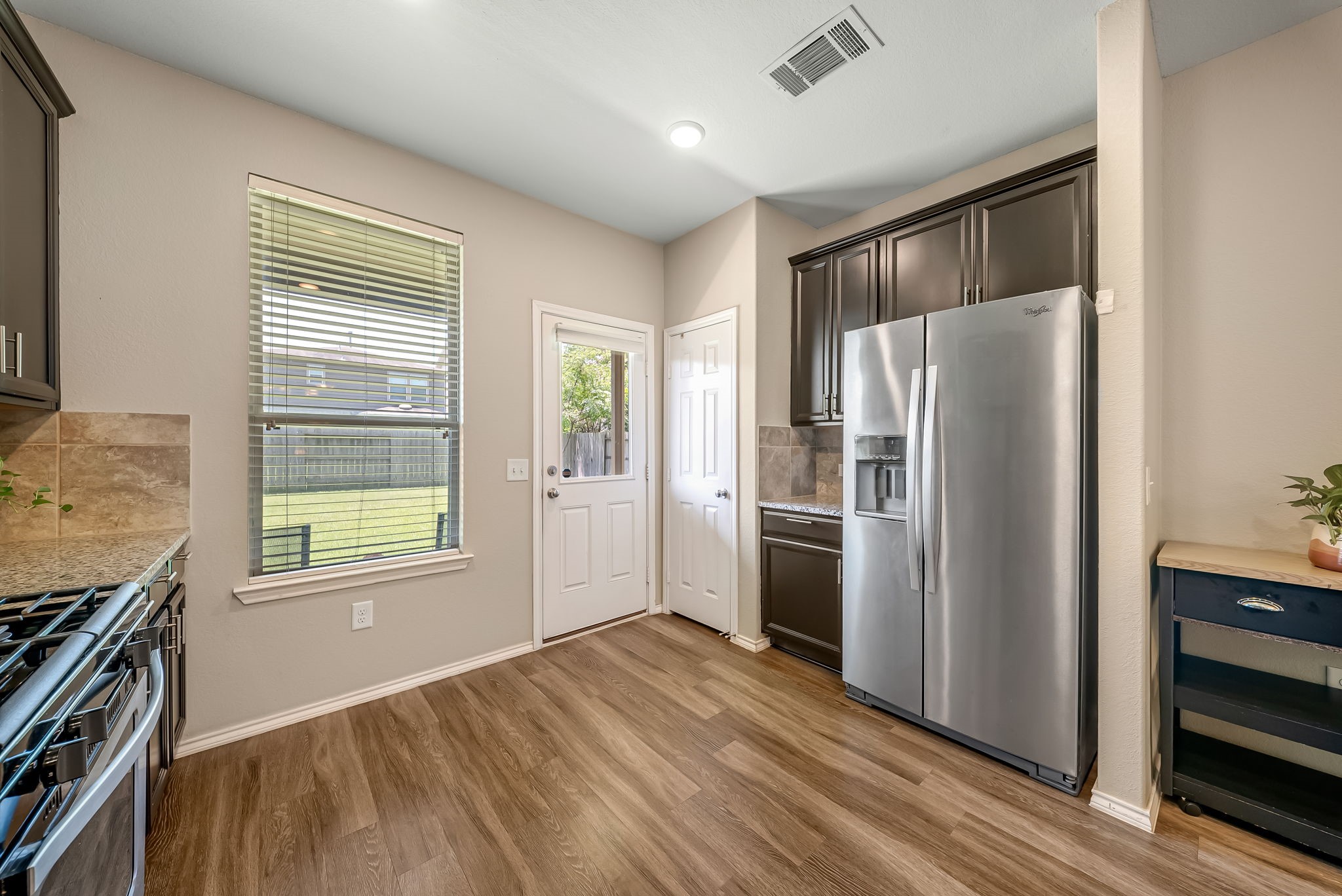 15815 Grey Boulder Drive Property Photo 10