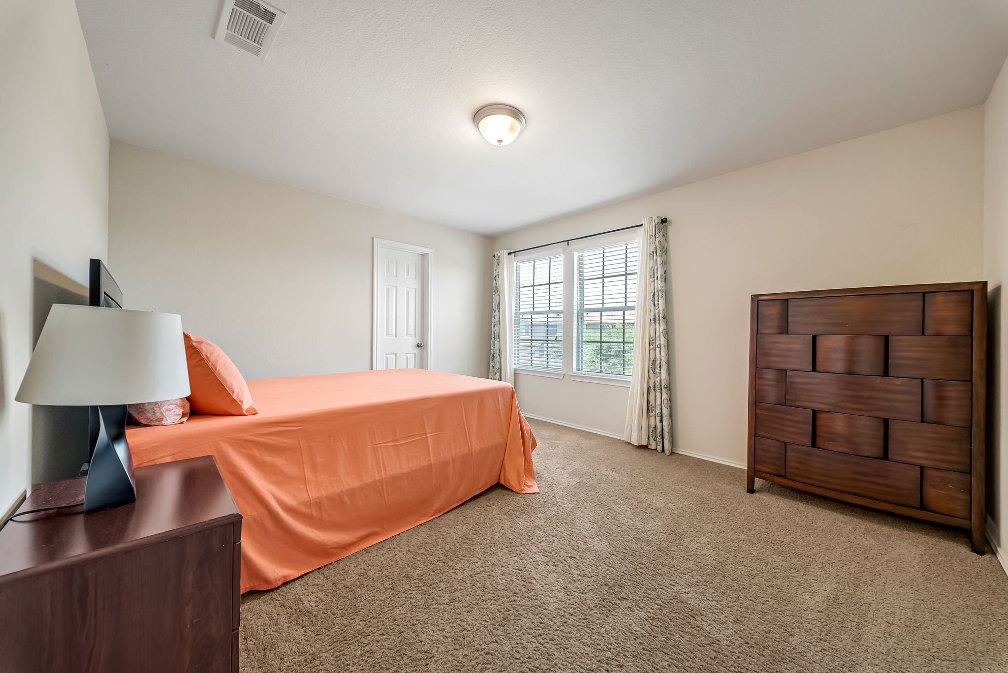 15815 Grey Boulder Drive Property Photo 20