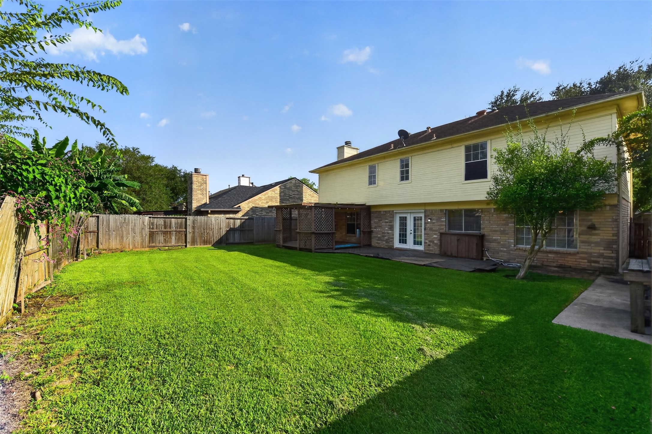 3423 Green Fields Drive Property Photo 30