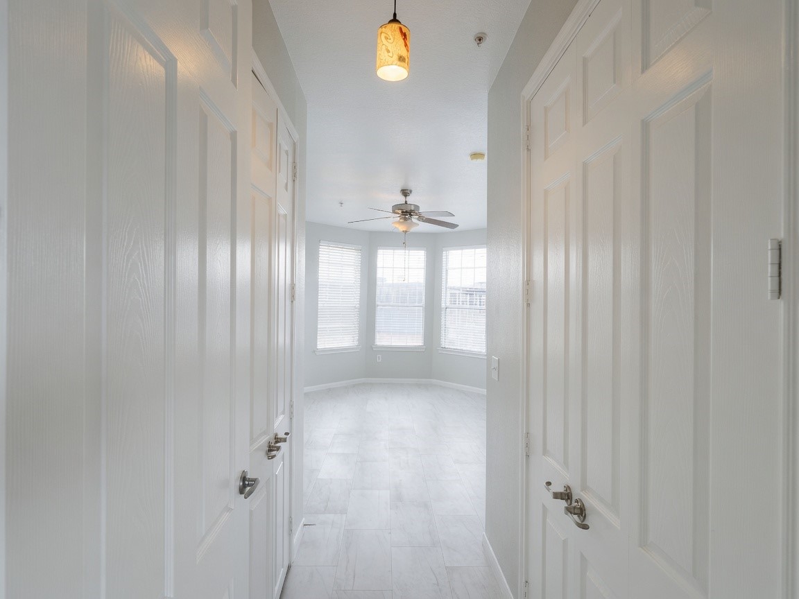 7575 Kirby Drive 2214 Property Photo 12
