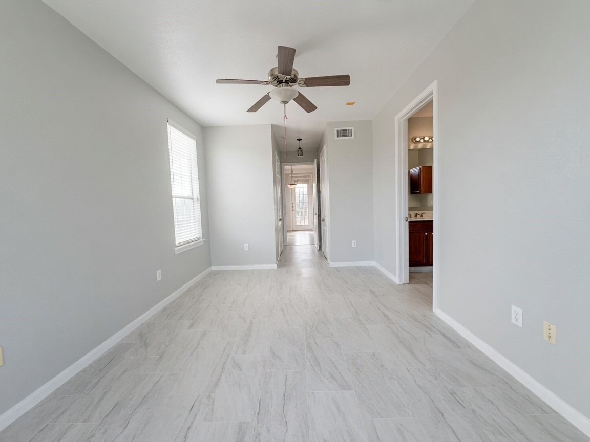 7575 Kirby Drive 2214 Property Photo 15
