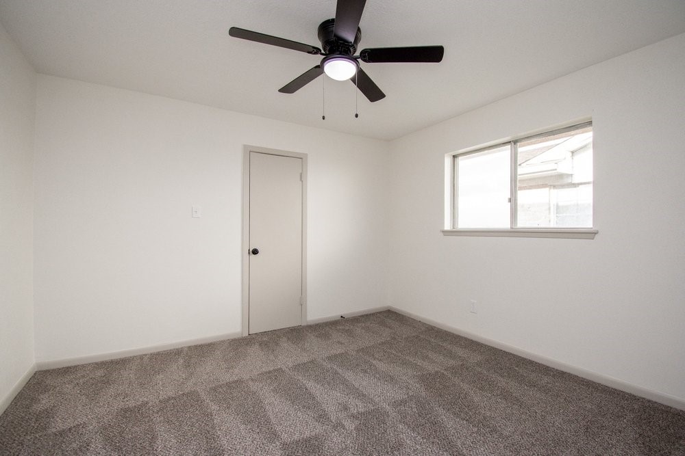 729 Arbor Drive Property Photo 13