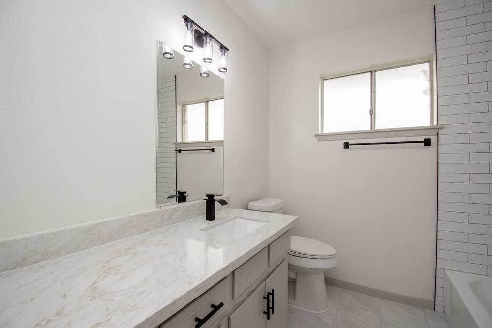 729 Arbor Drive Property Photo 15
