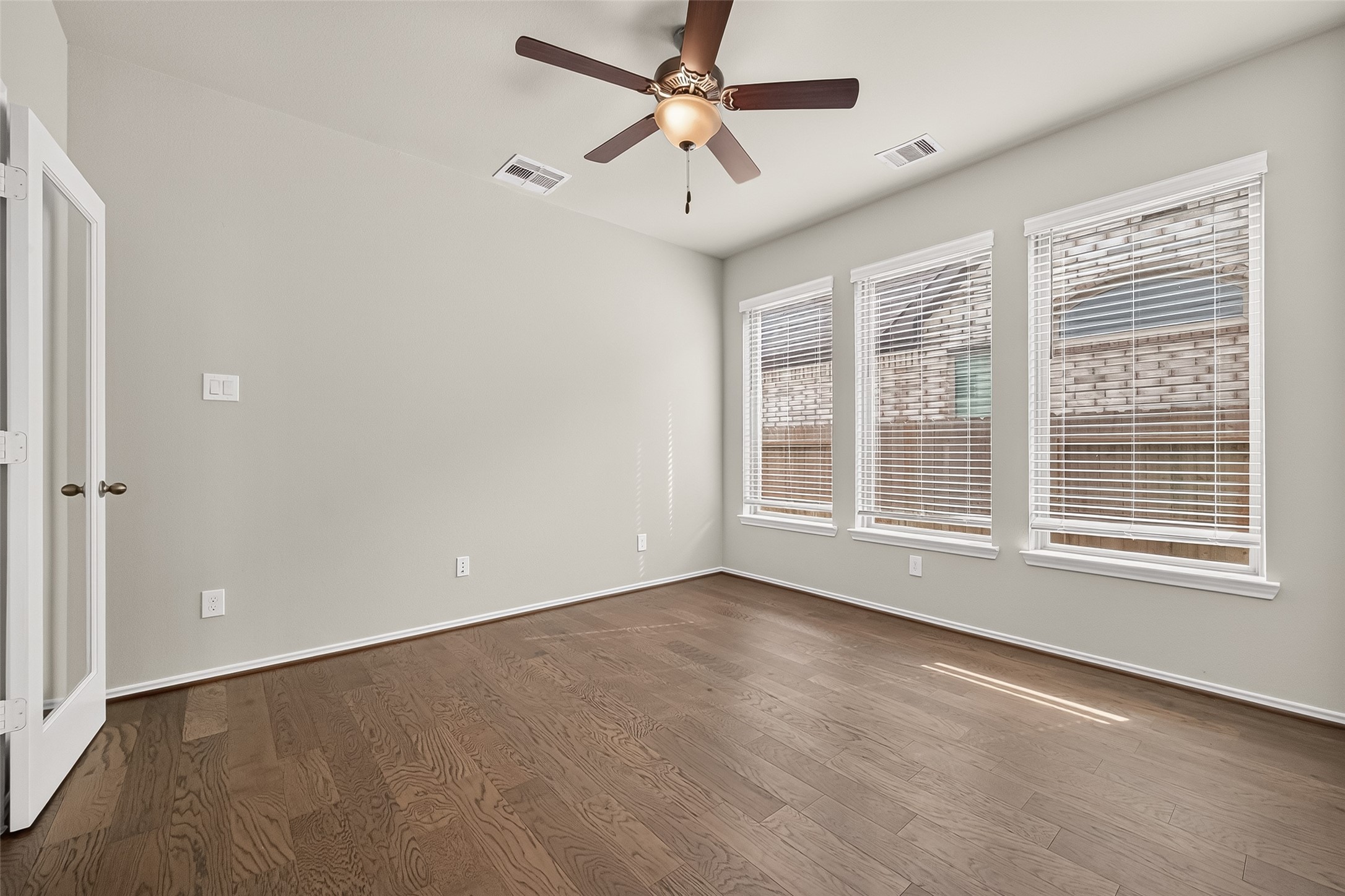 1323 Munson Valley Road Property Photo 8