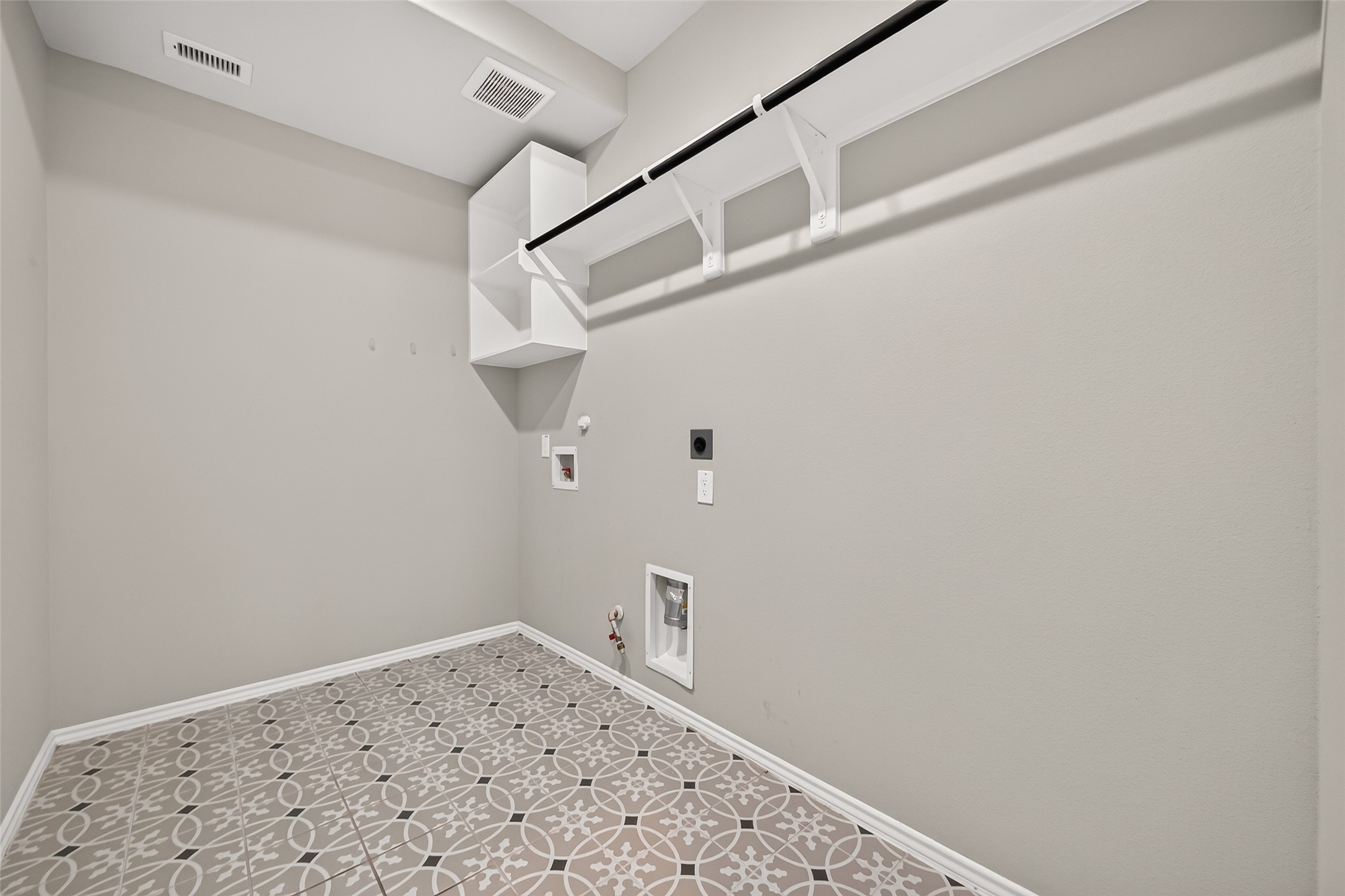 1323 Munson Valley Road Property Photo 24