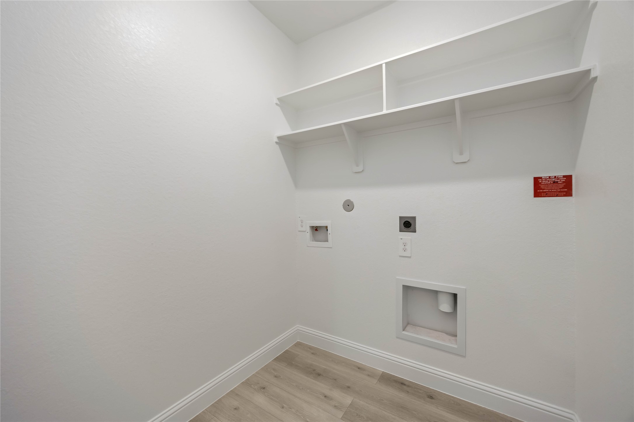 1707 Sterling Water Drive Property Photo 22