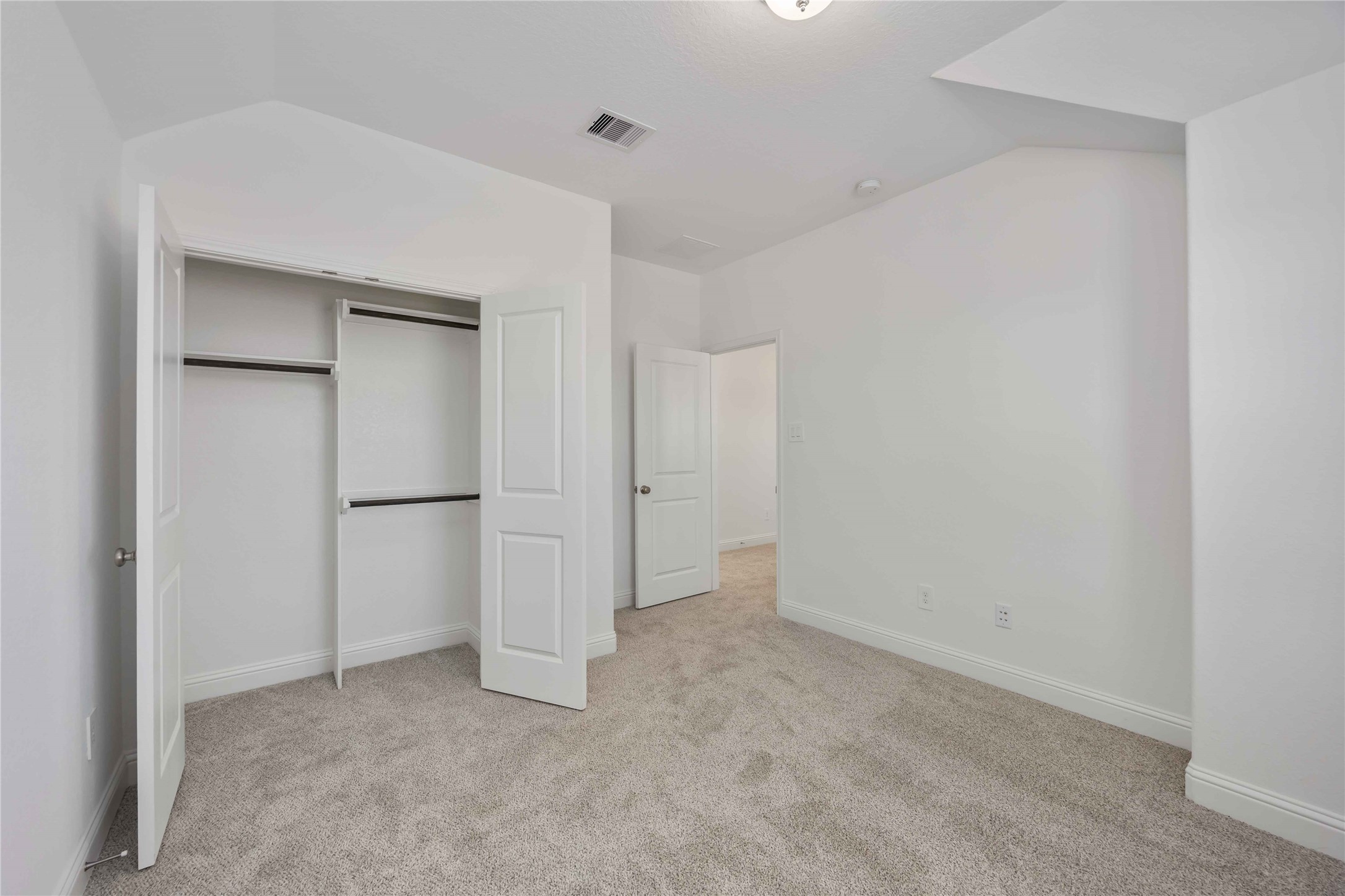 1707 Sterling Water Drive Property Photo 30