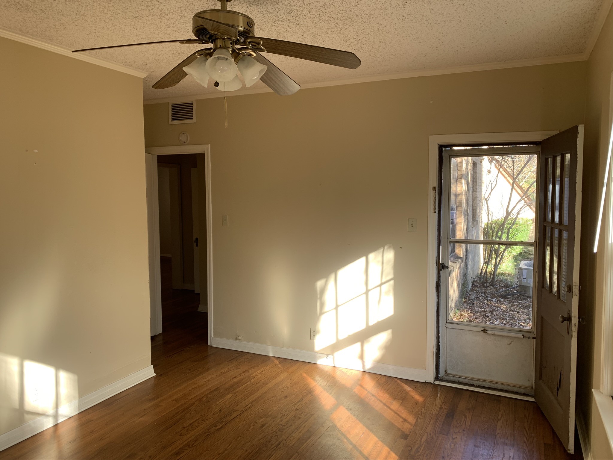 1317 Sneed Drive Property Photo 12
