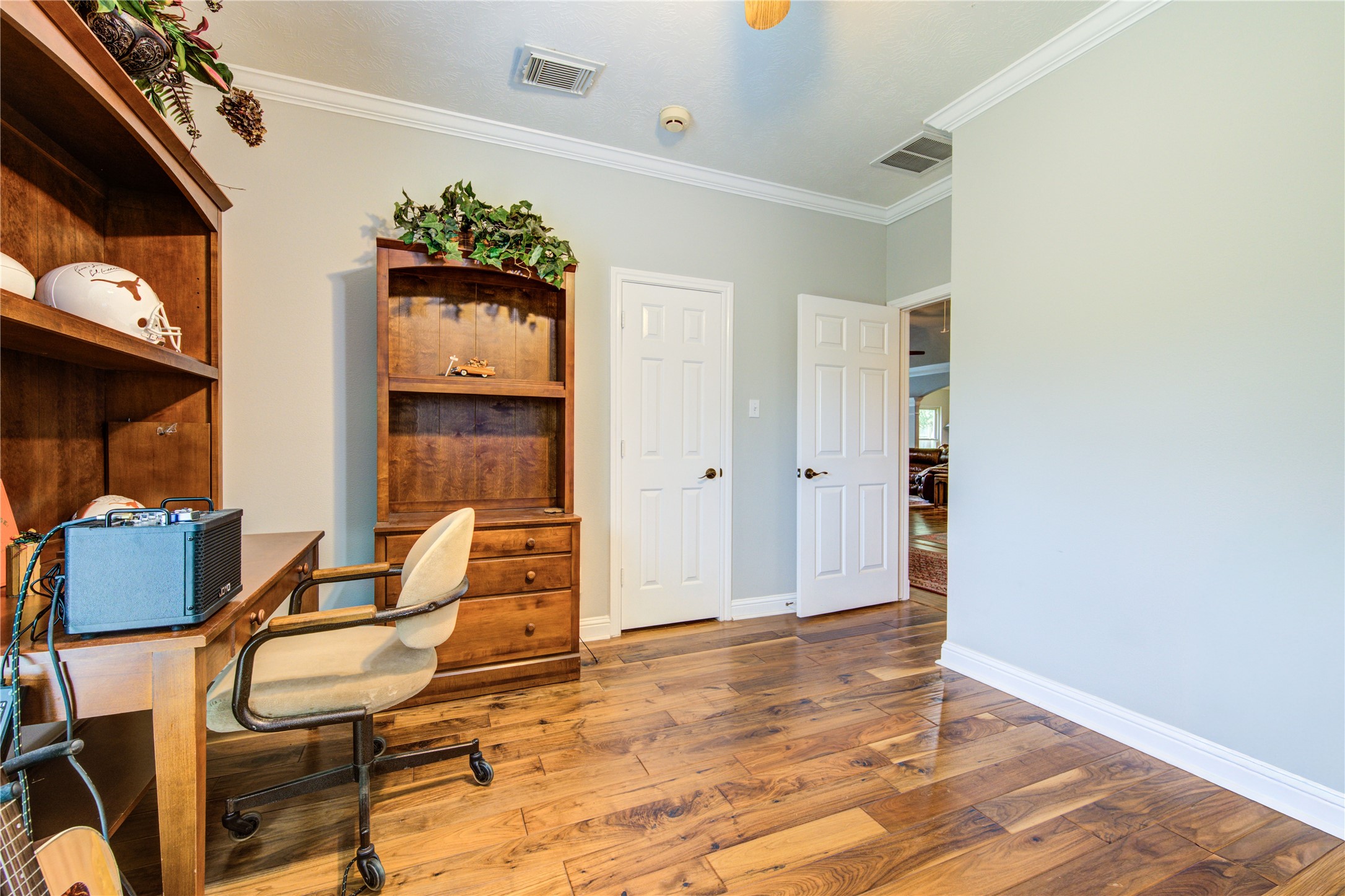 1811 Emerald Green Drive Property Photo 23