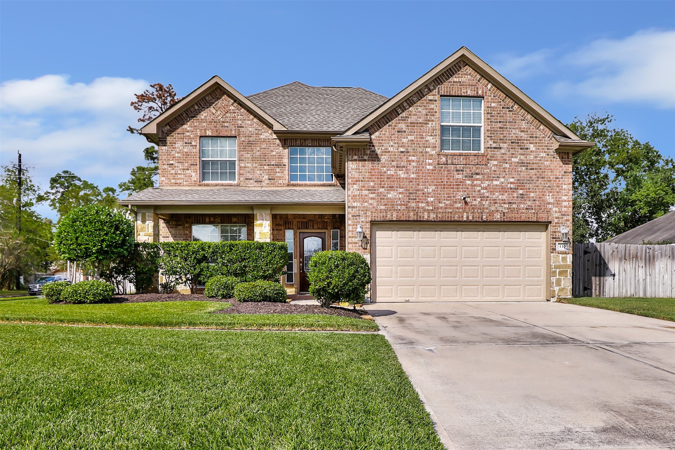 110 S Diamondhead Boulevard Property Photo 1