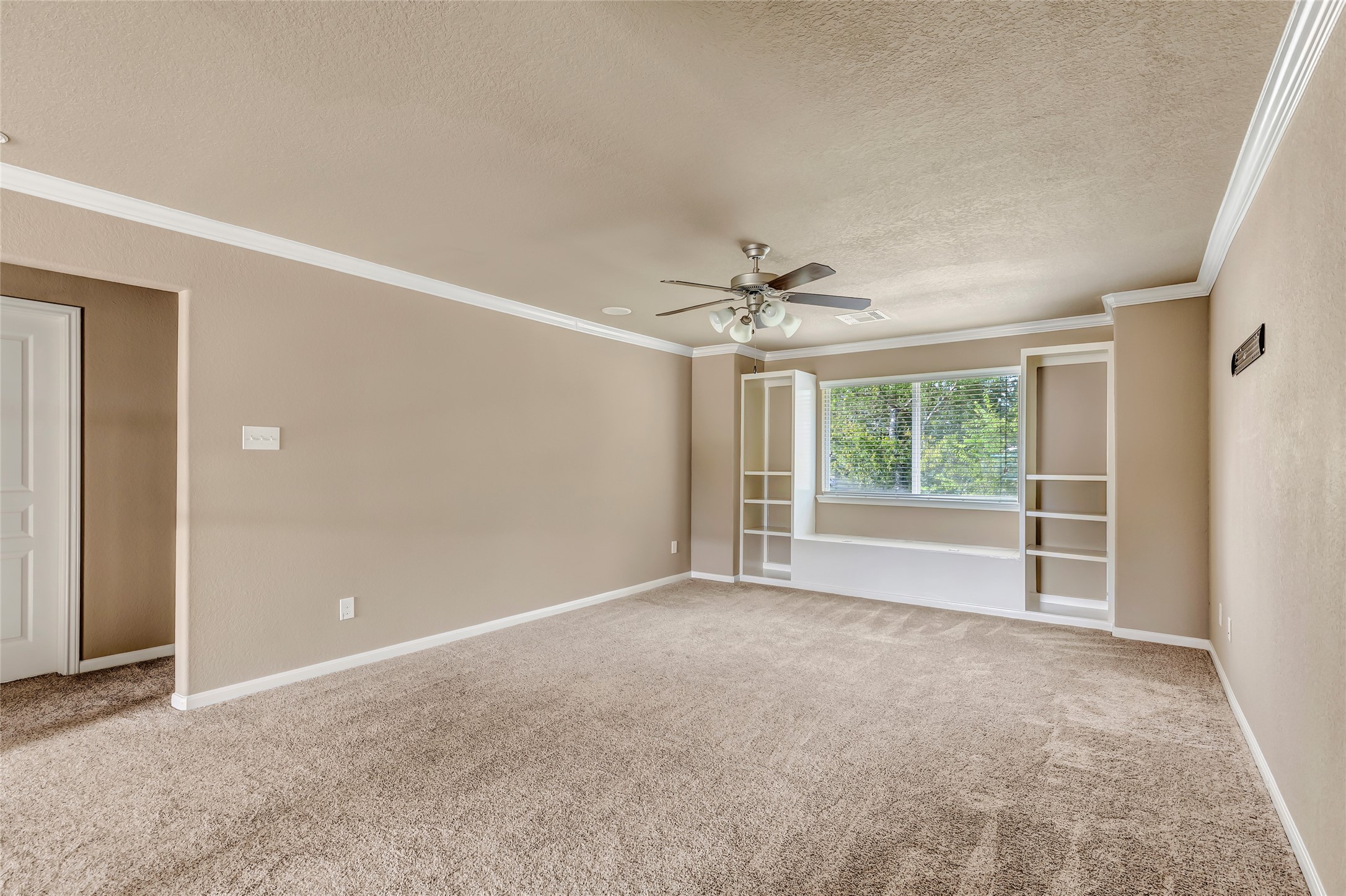 110 S Diamondhead Boulevard Property Photo 29