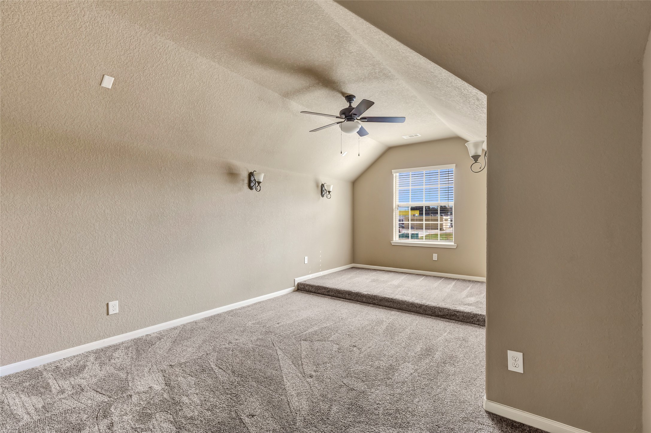 110 S Diamondhead Boulevard Property Photo 32