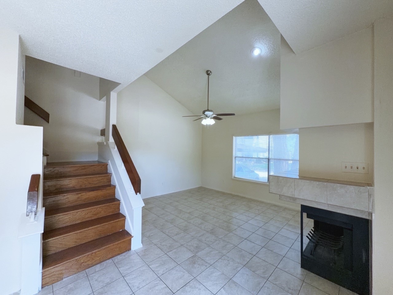 7900 Bissonnet Street D1 Property Photo 3