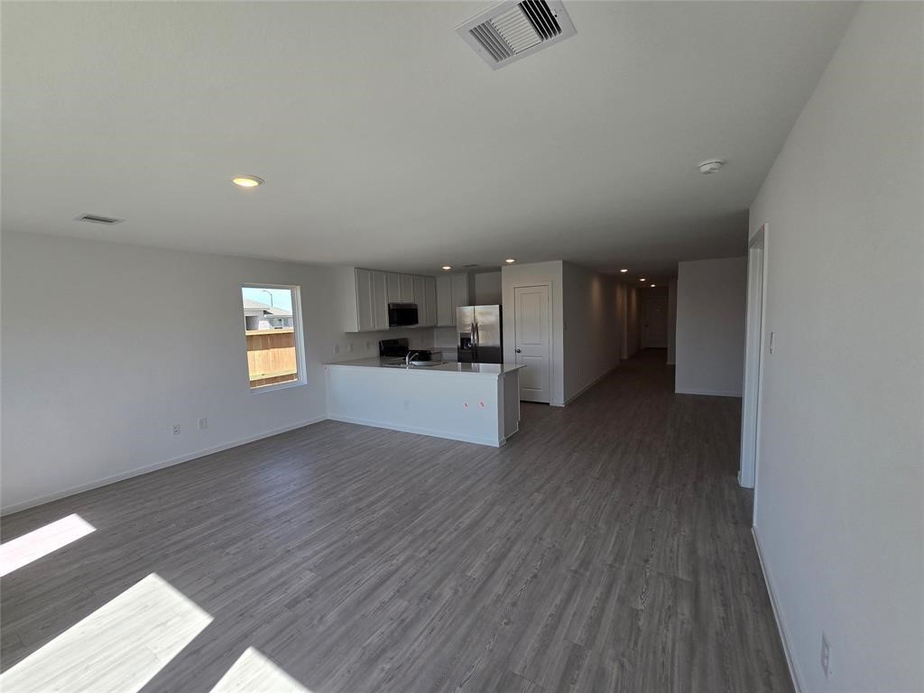 6411 Linden Leaf Drive Property Photo 19