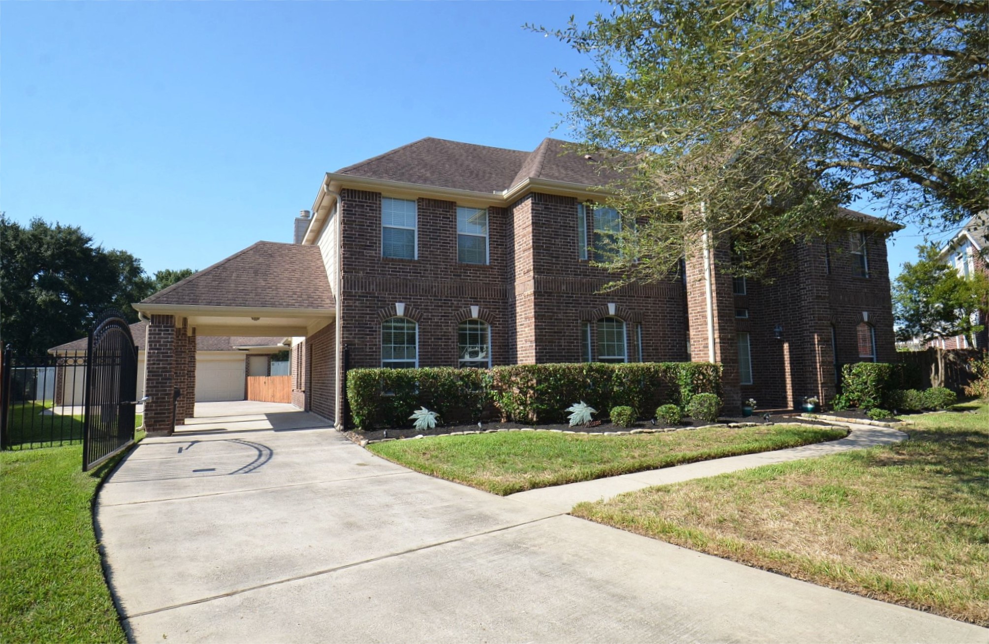 18302 Glenn Haven Estates Drive Property Photo 1