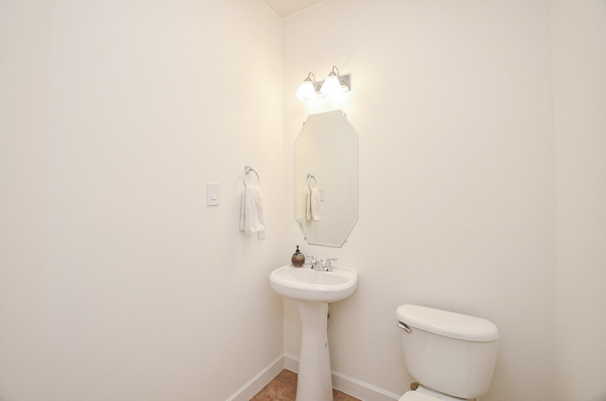 18302 Glenn Haven Estates Drive Property Photo 20