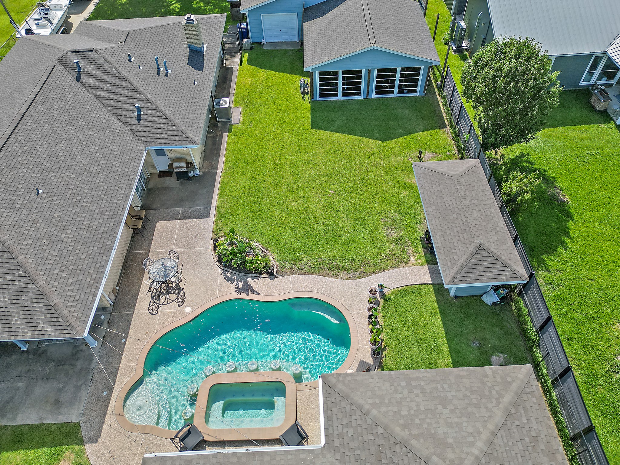 9926 Ocean Drive Property Photo 1