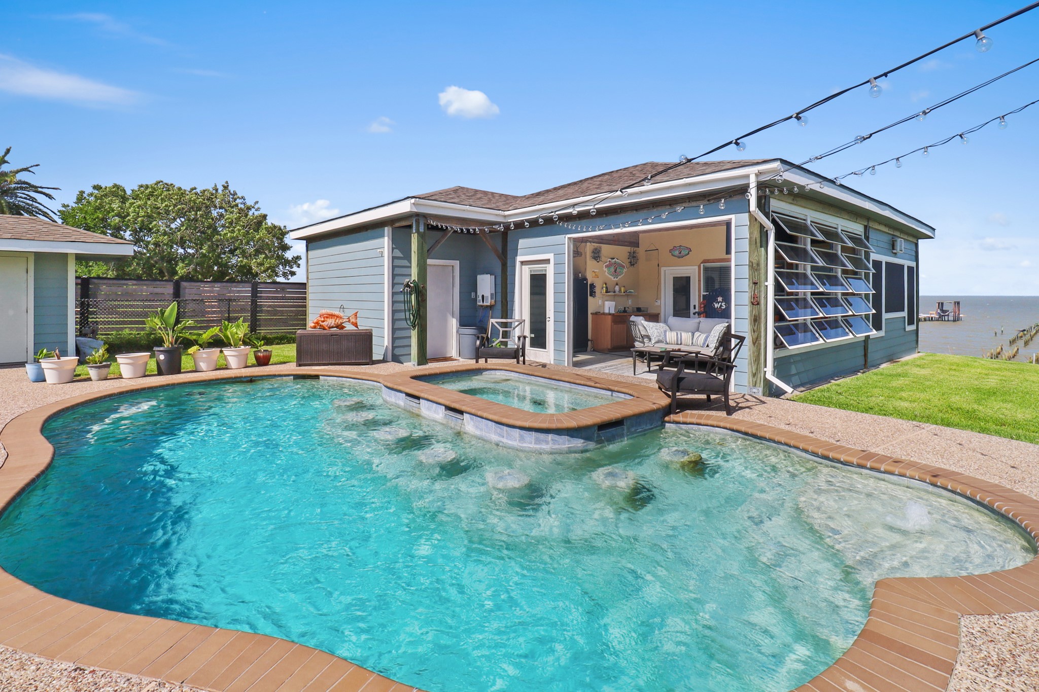 9926 Ocean Drive Property Photo 6
