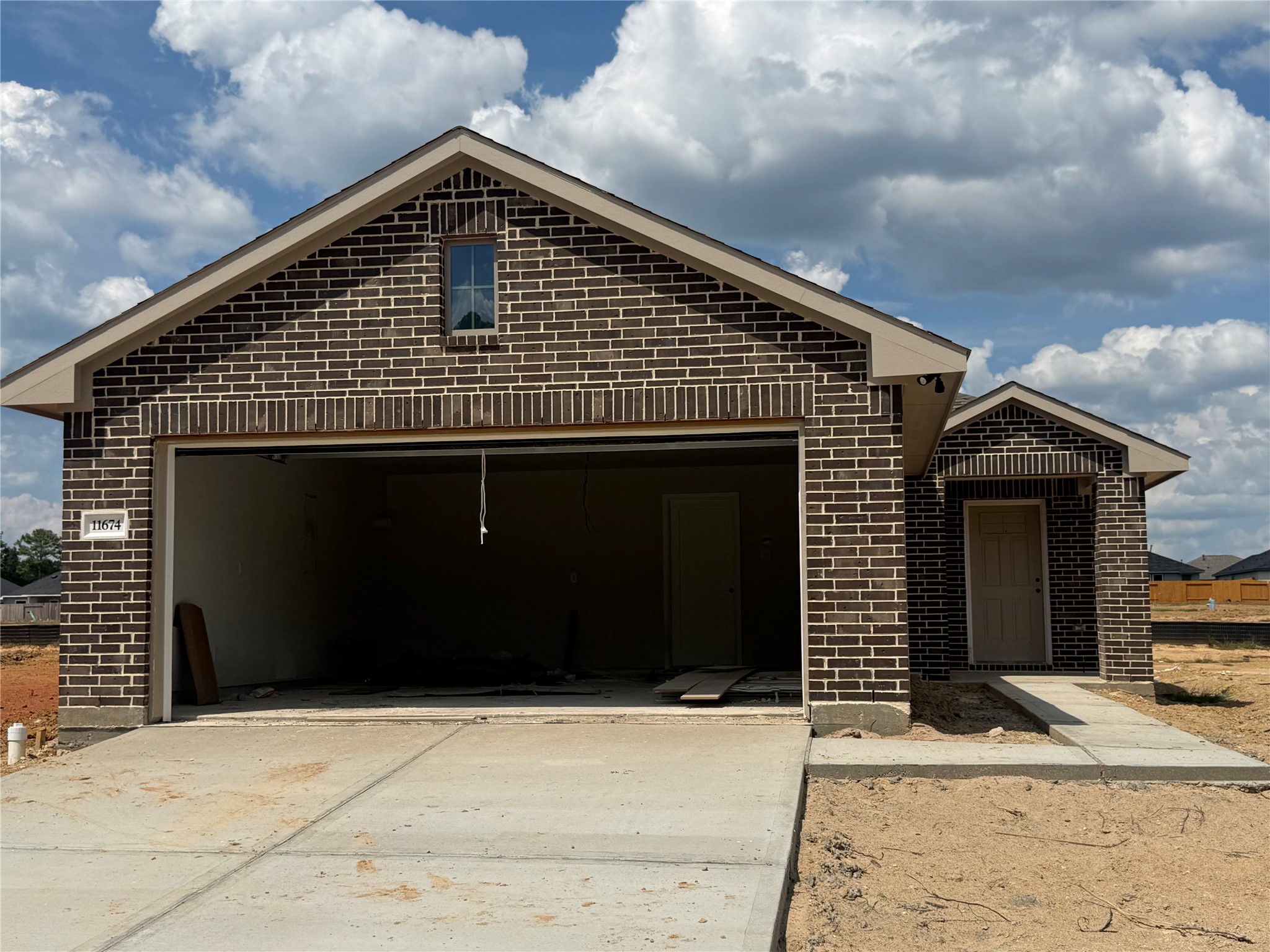 11674 Ruffian Property Photo 1