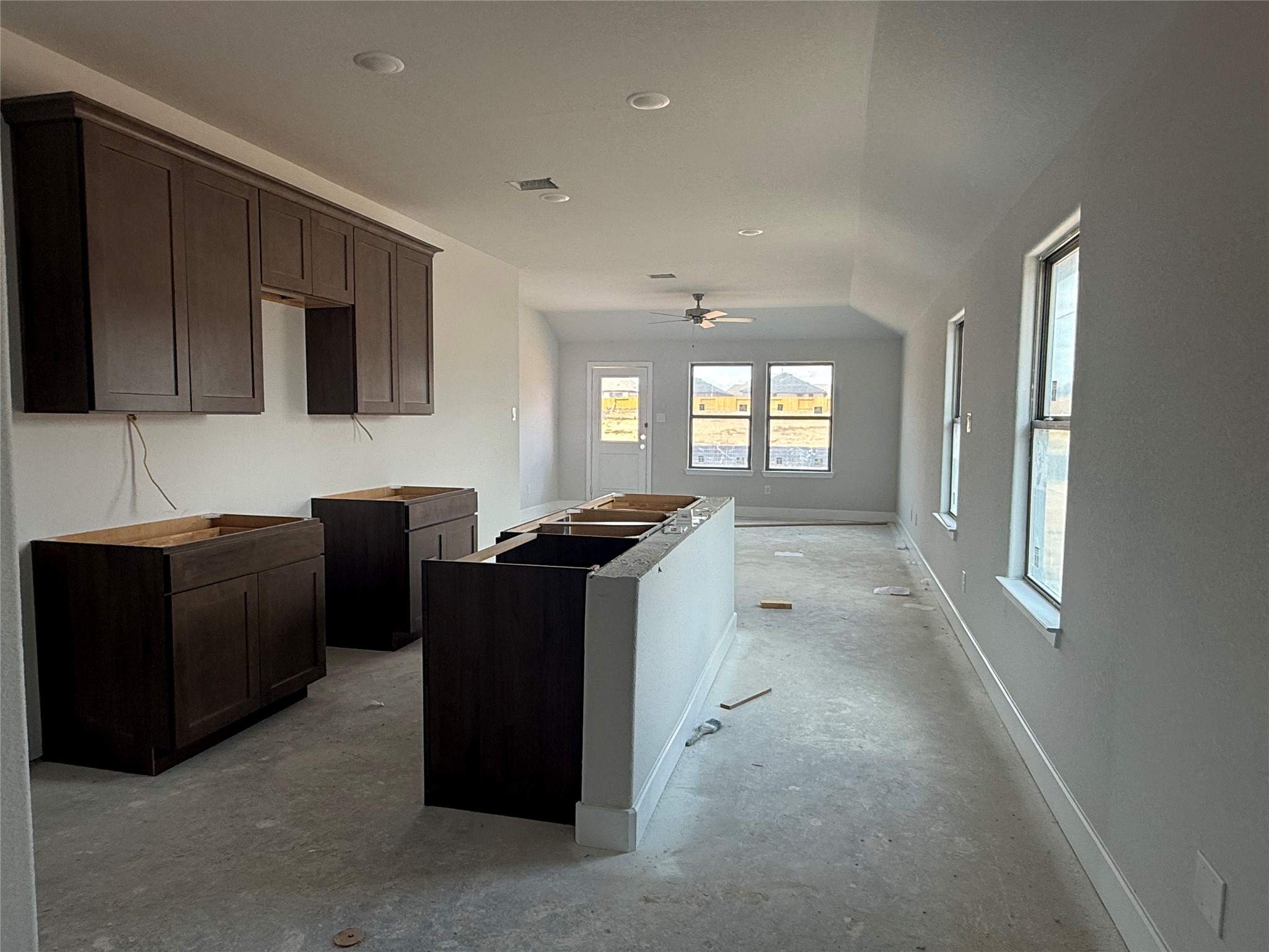 11674 Ruffian Property Photo 4