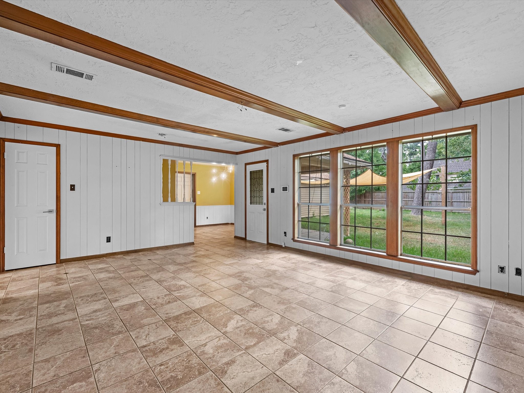 714 Lodgehill Lane Property Photo 6