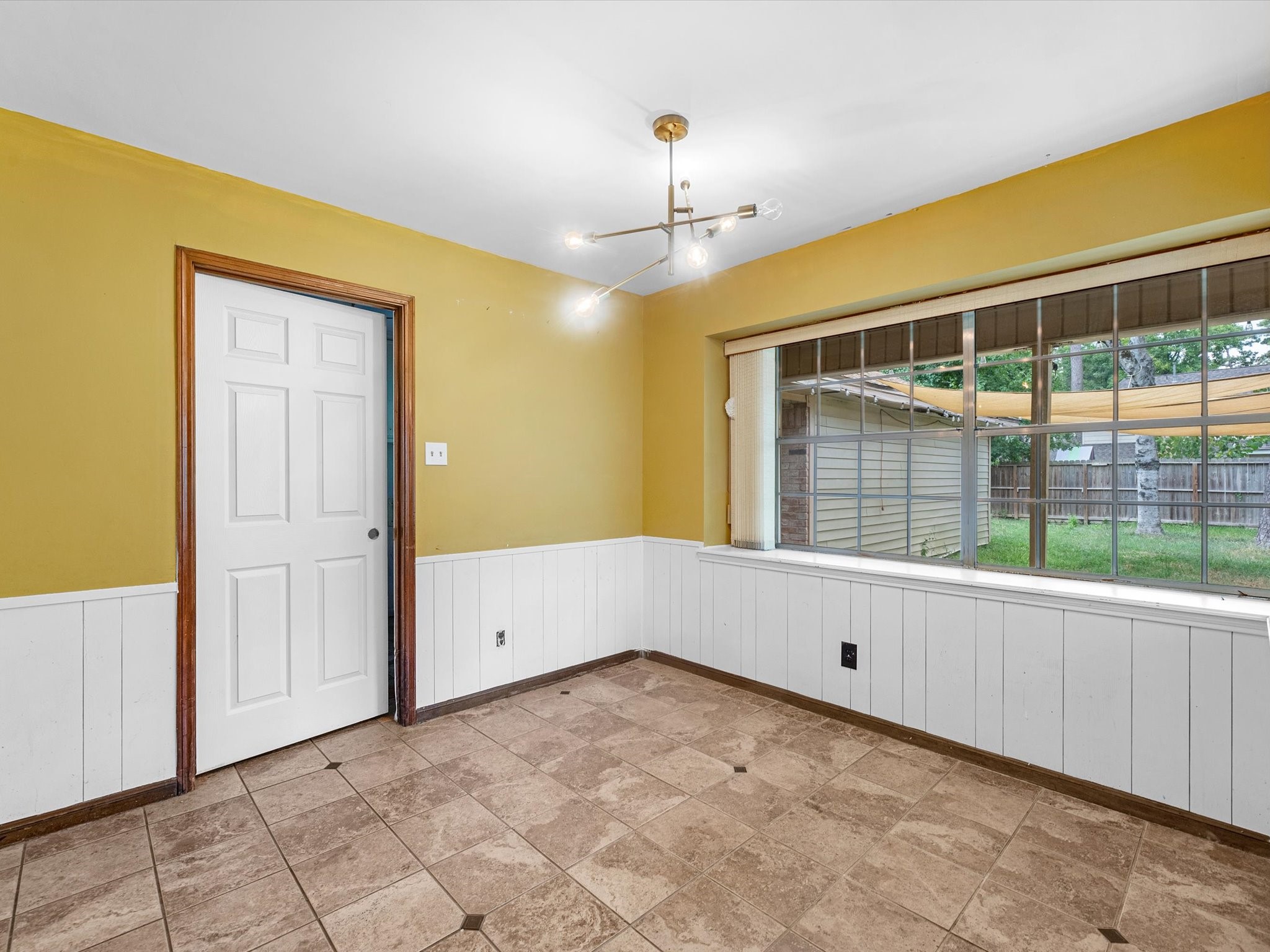 714 Lodgehill Lane Property Photo 13