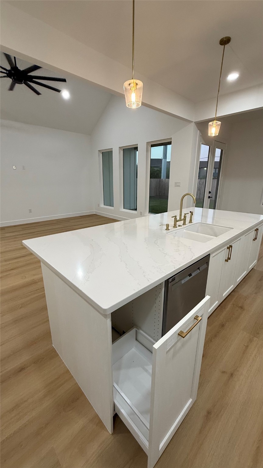 7180 Royal Meadows Street Property Photo 11