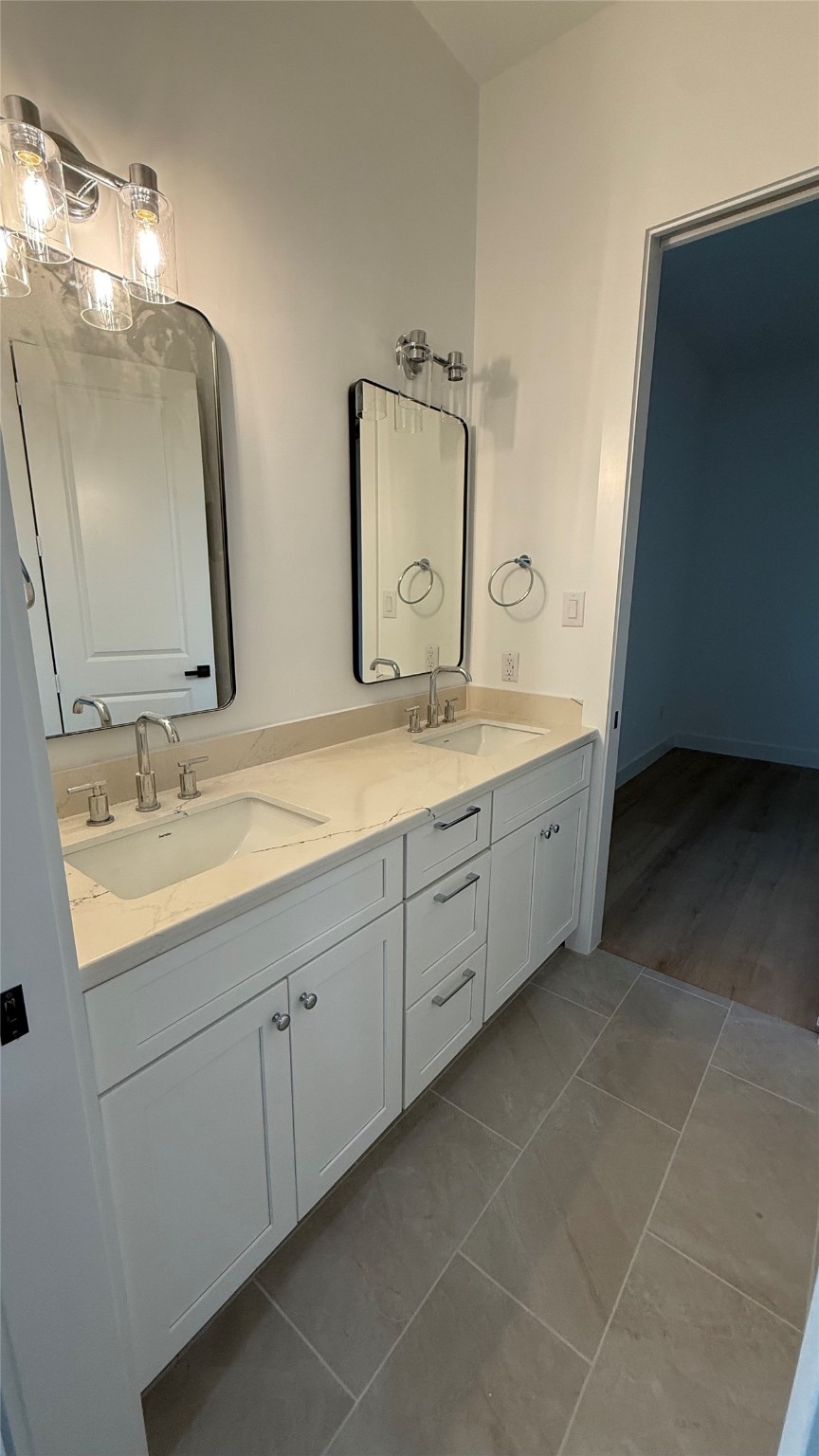 7180 Royal Meadows Street Property Photo 19