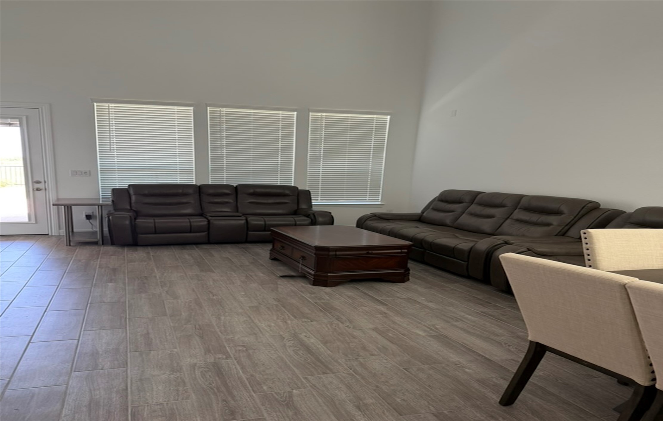25318 Loch Doon Drive Property Photo 27