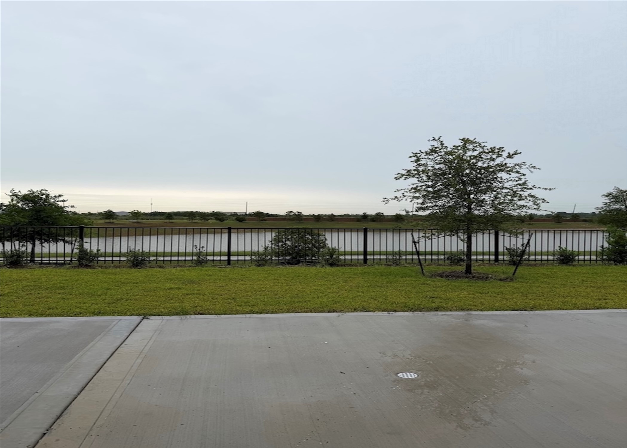 25318 Loch Doon Drive Property Photo 28