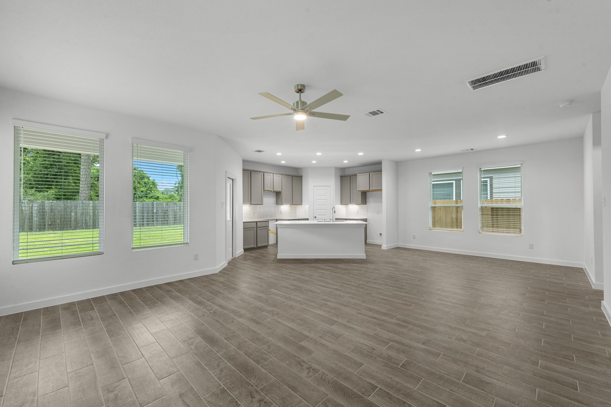 6415 Old Cypress Landing Lane Property Photo 8