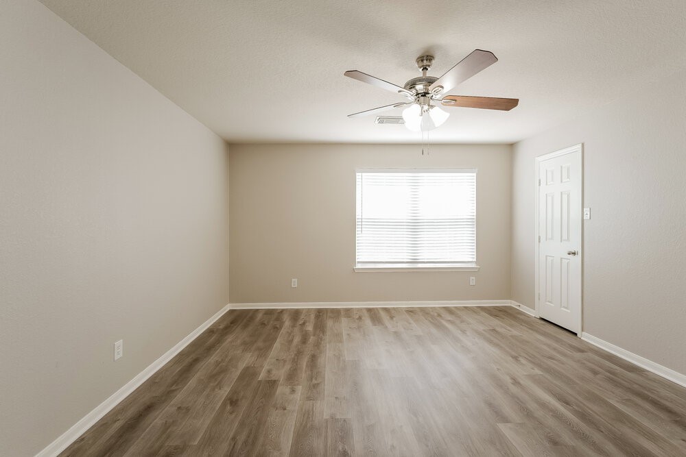 8410 Tararin Lane Property Photo 10