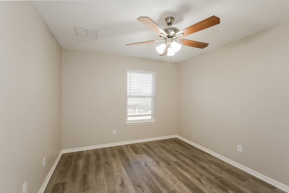 8410 Tararin Lane Property Photo 13
