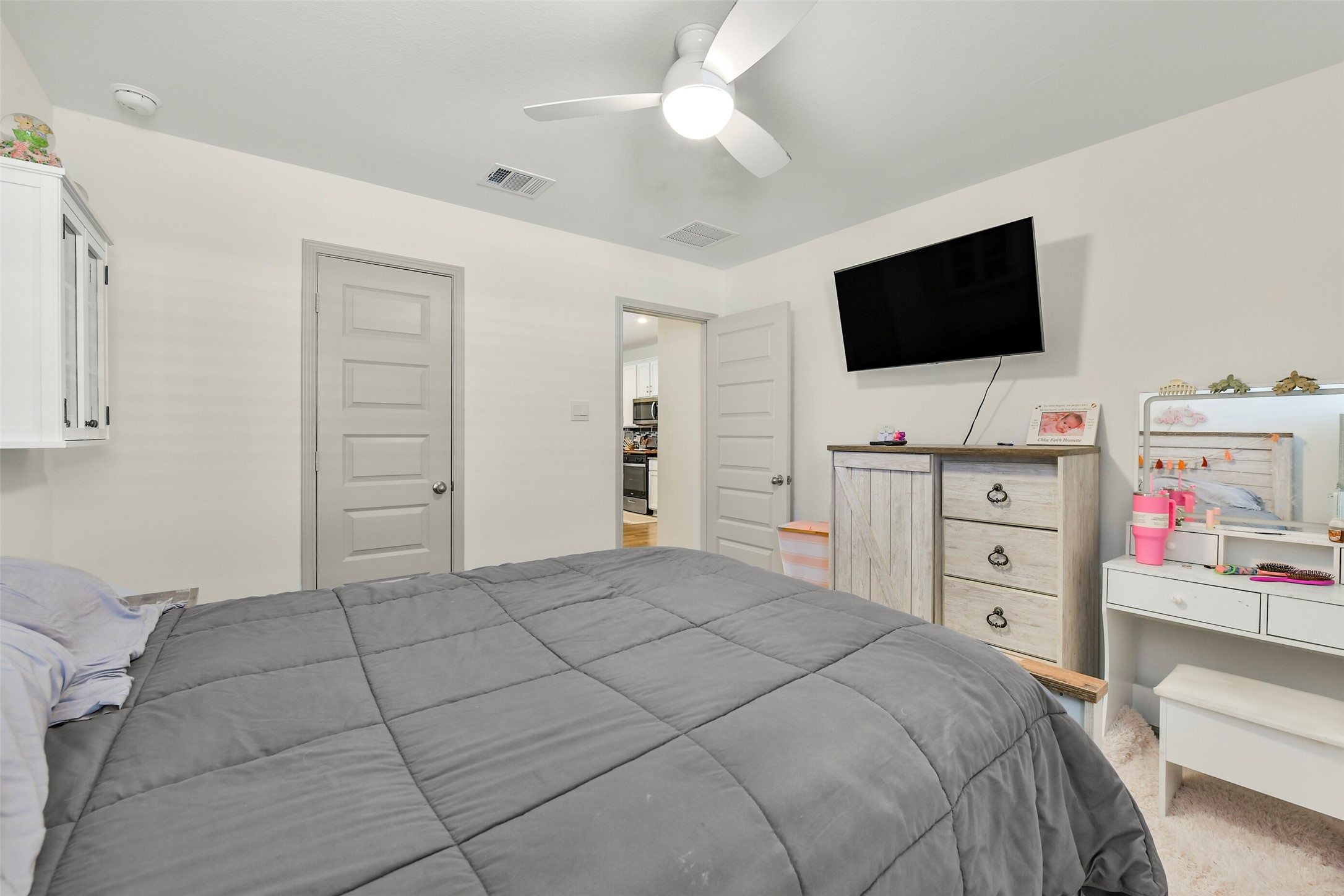 9621 Wall Street Property Photo 19