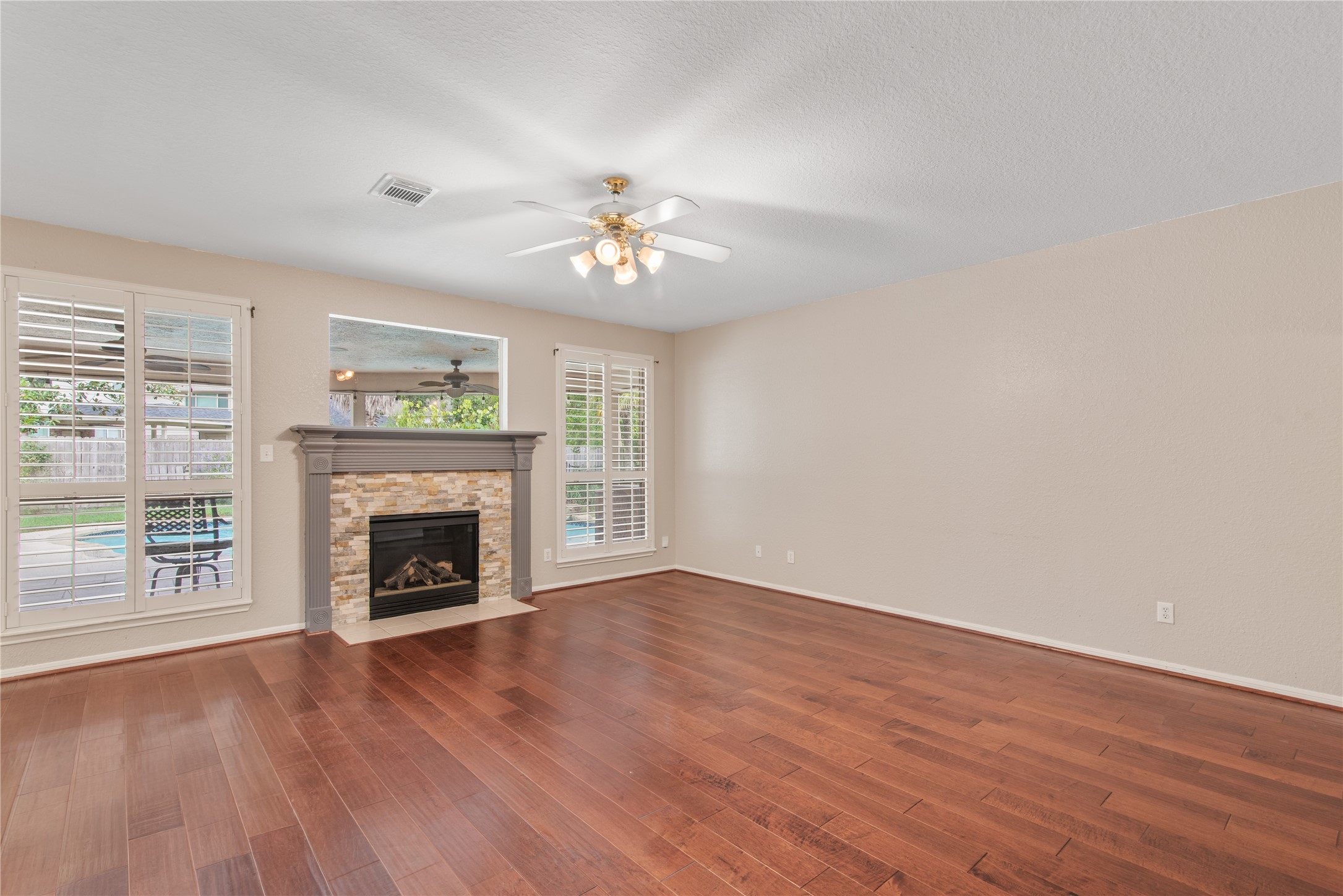 30707 Melcrest Estates Drive Property Photo 17