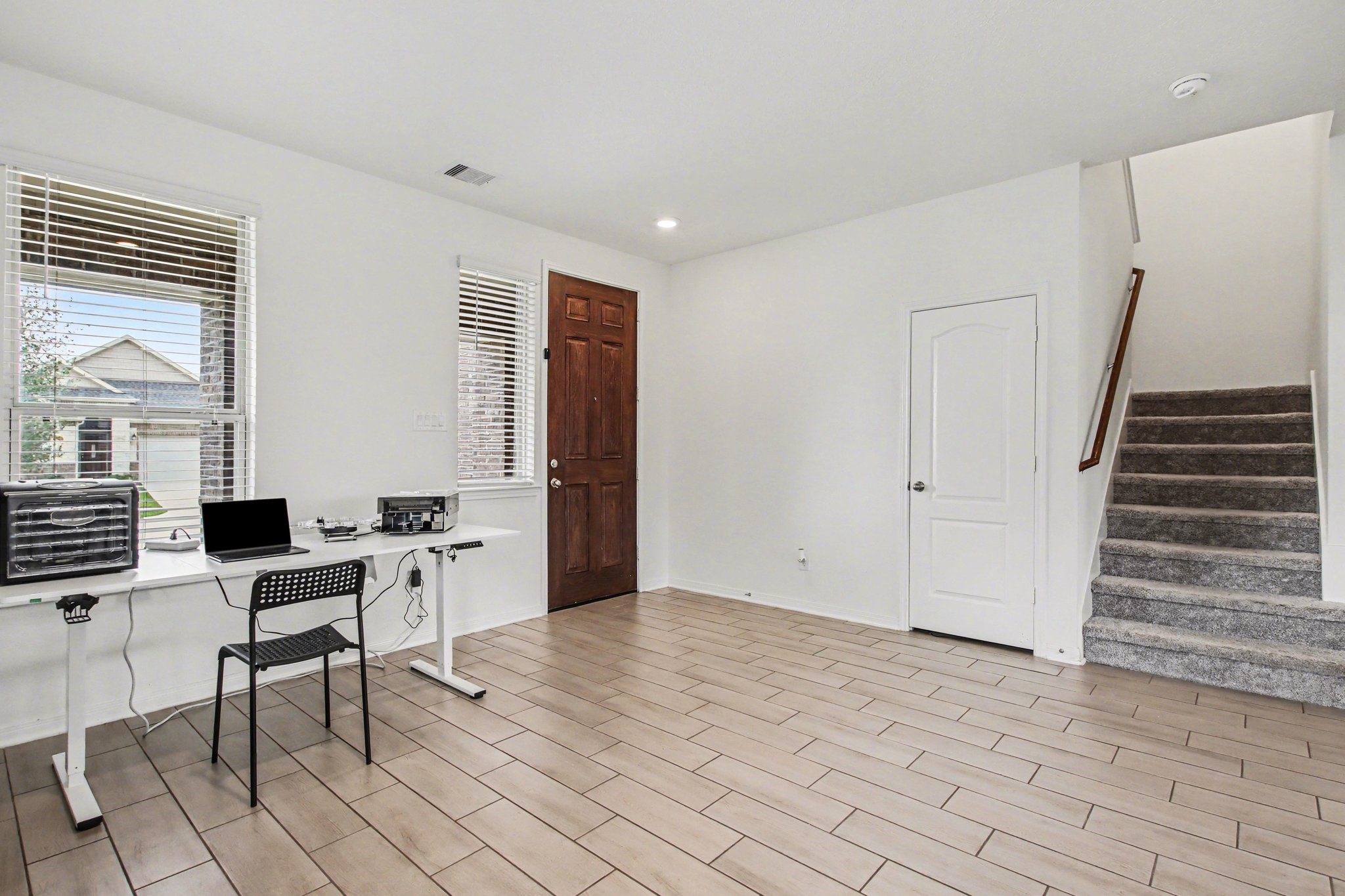 21202 Sunray Harbor Drive Property Photo 7
