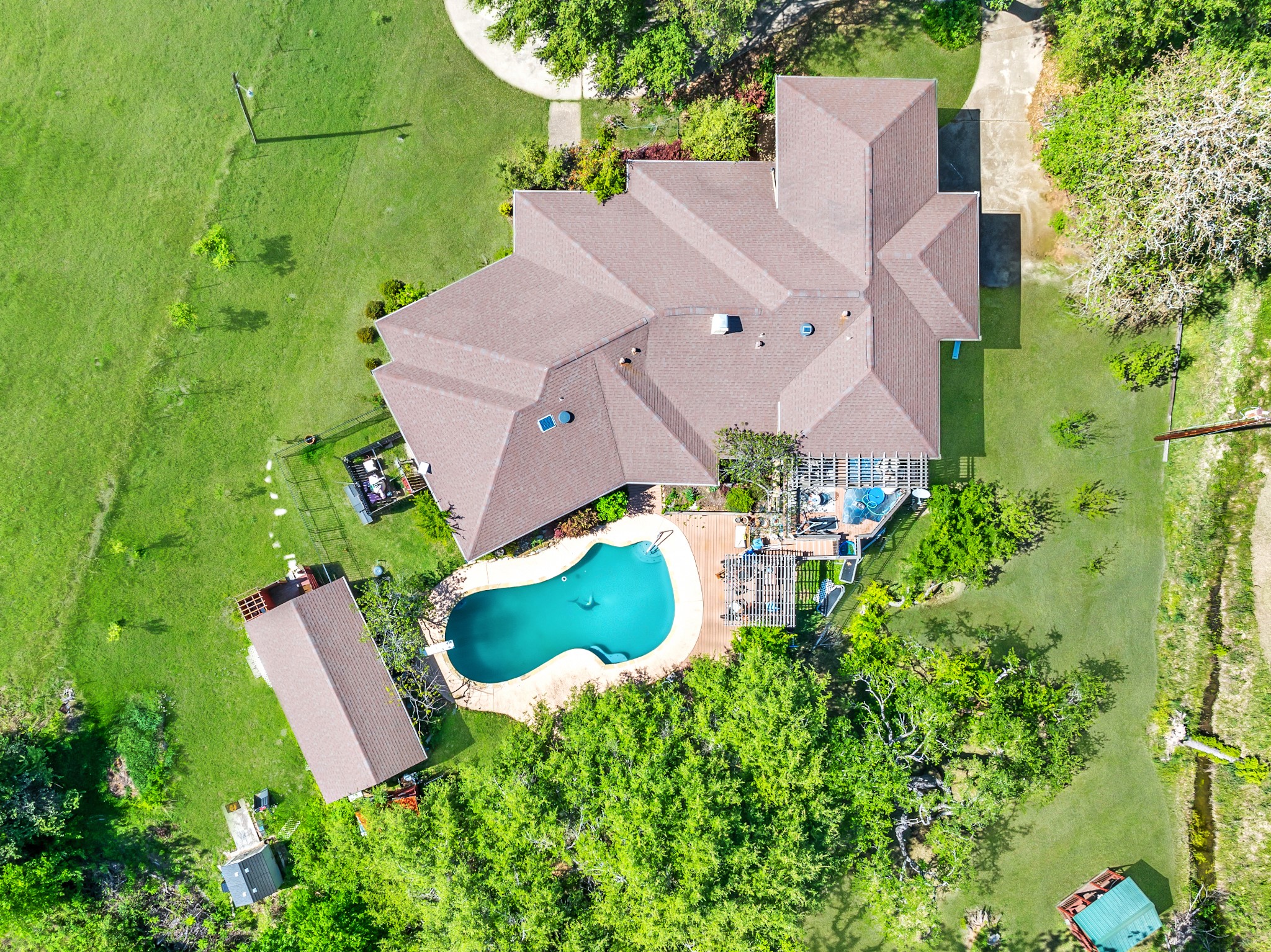 1309 Rock Dam Road Property Photo 1