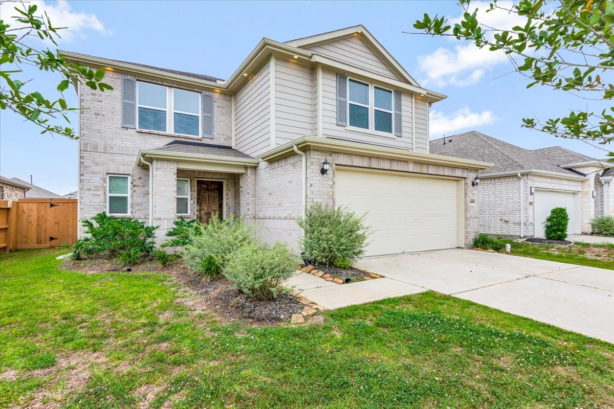 10405 Mount Winchell Drive Property Photo 1