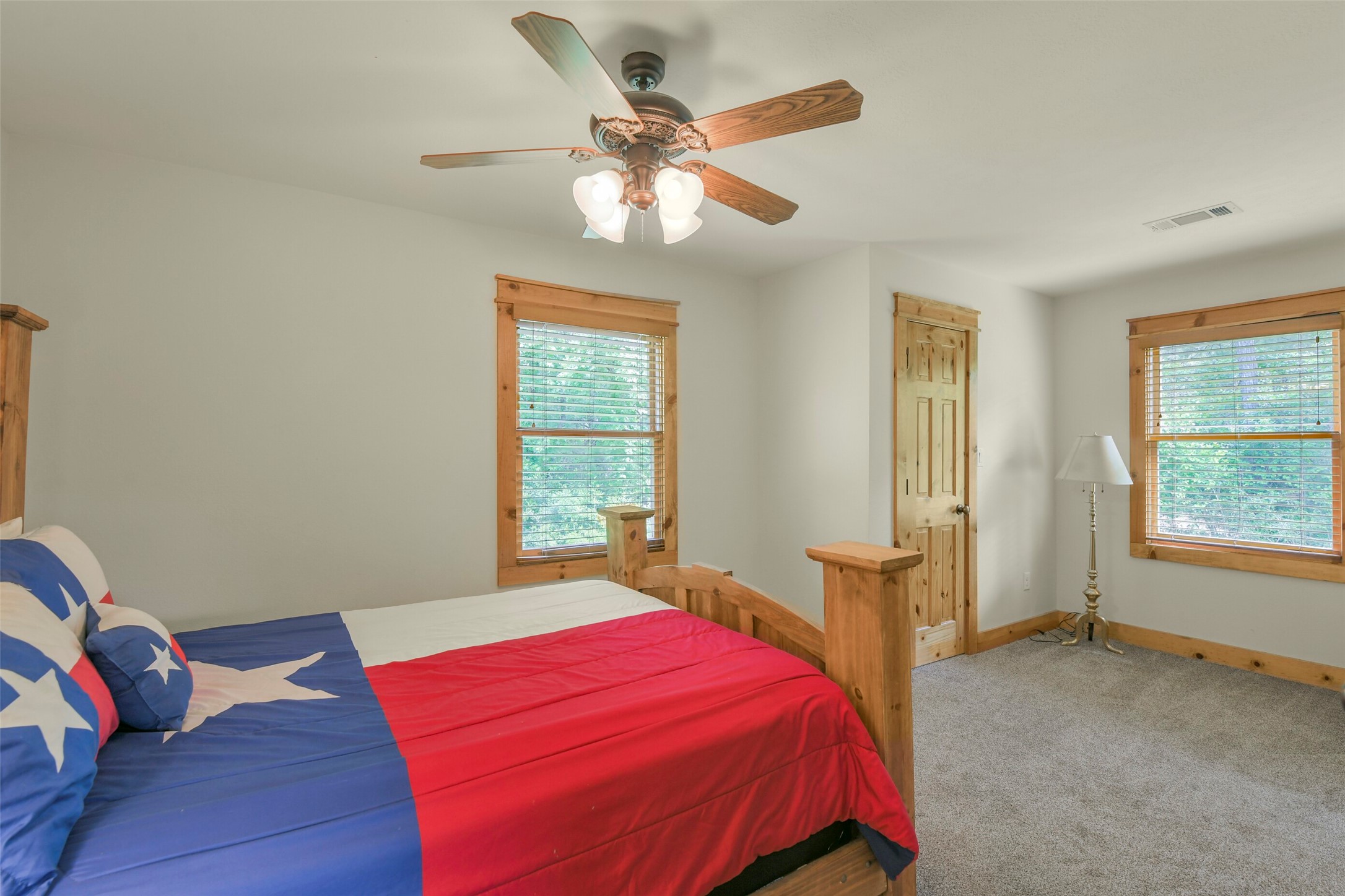 91 Bluejay Way Property Photo 34