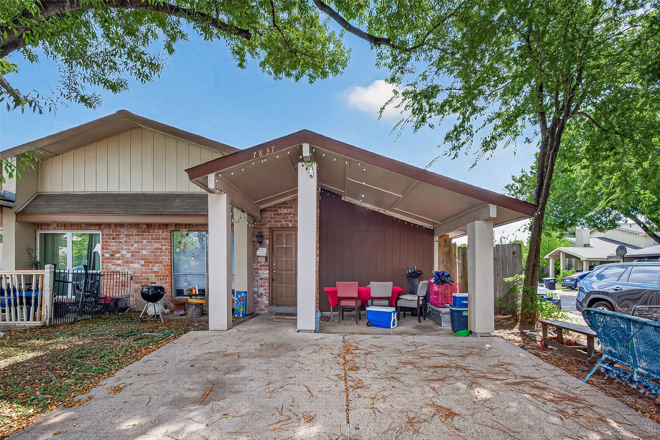7837 Pacific Pearl Street Property Photo 1