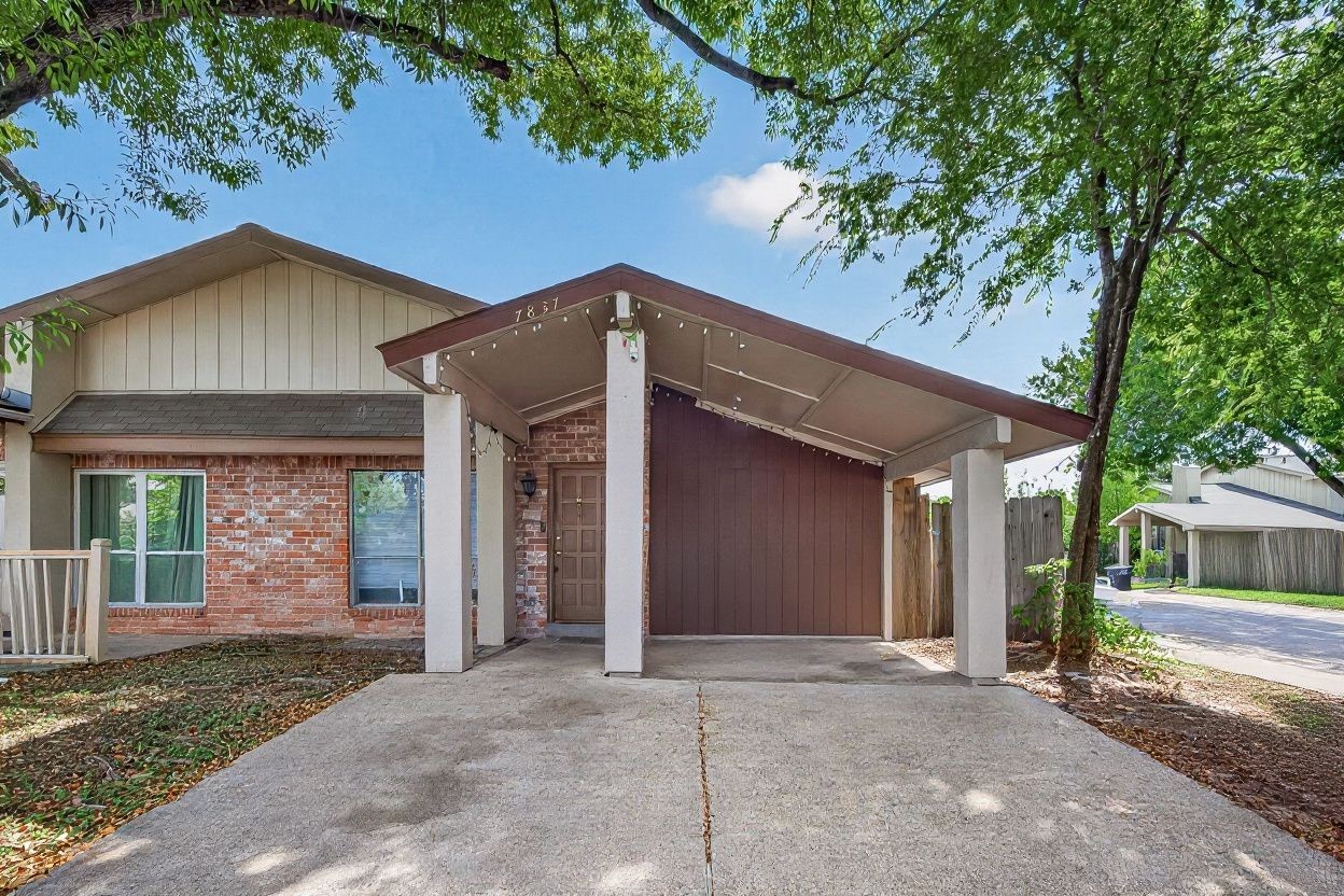 7837 Pacific Pearl Street Property Photo 1