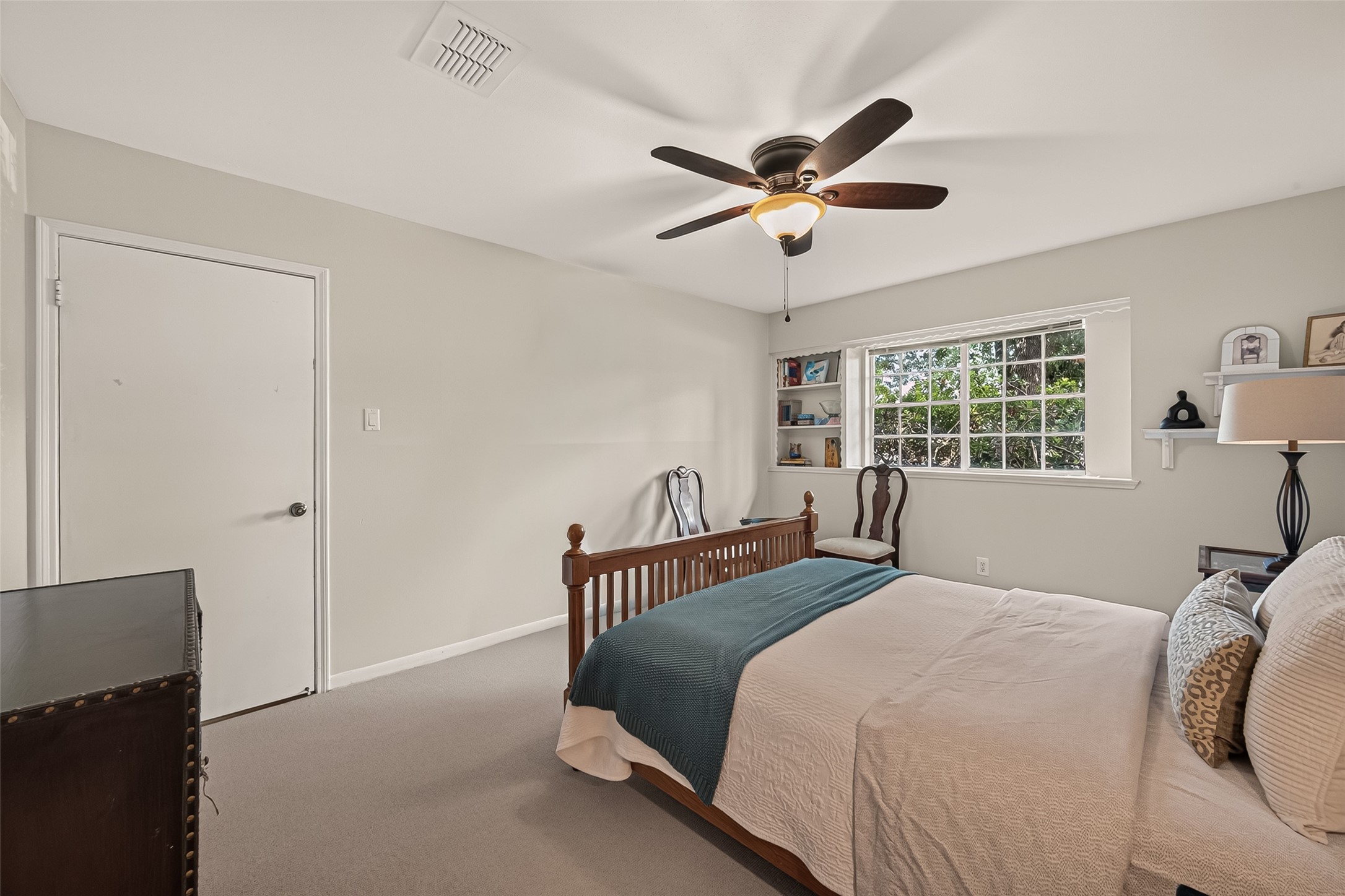 2623 Pomeran Drive Property Photo 24