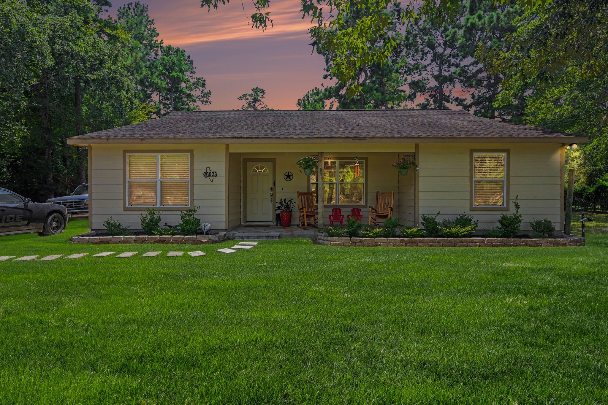 26023 Rolling Forest Lane Property Photo 2