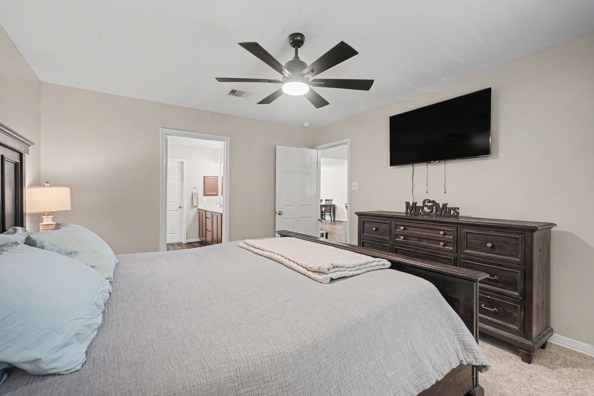 26023 Rolling Forest Lane Property Photo 9