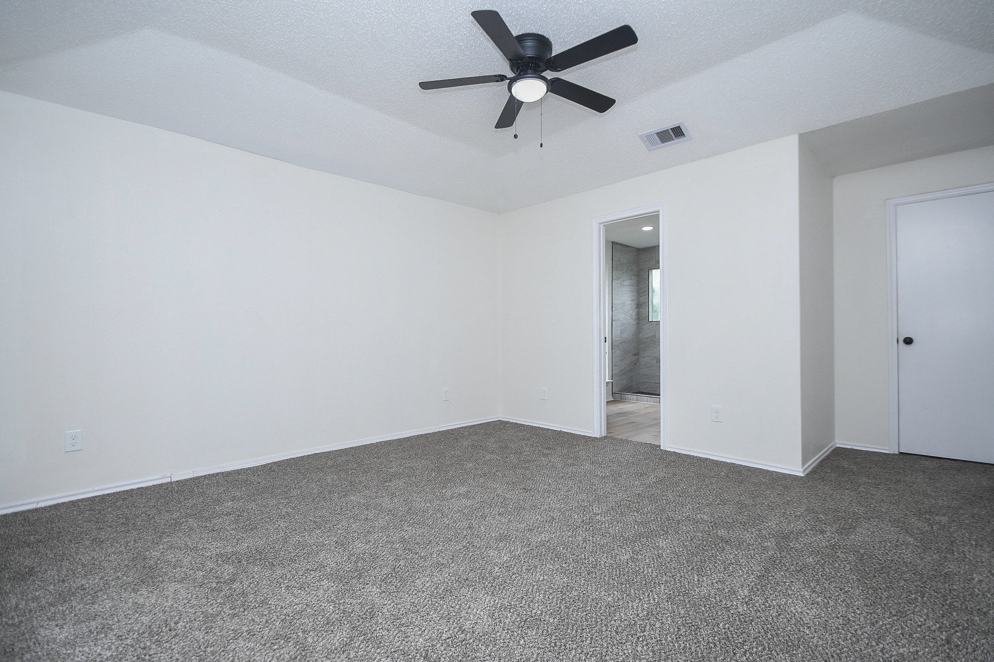 3435 Overcross Drive Property Photo 12