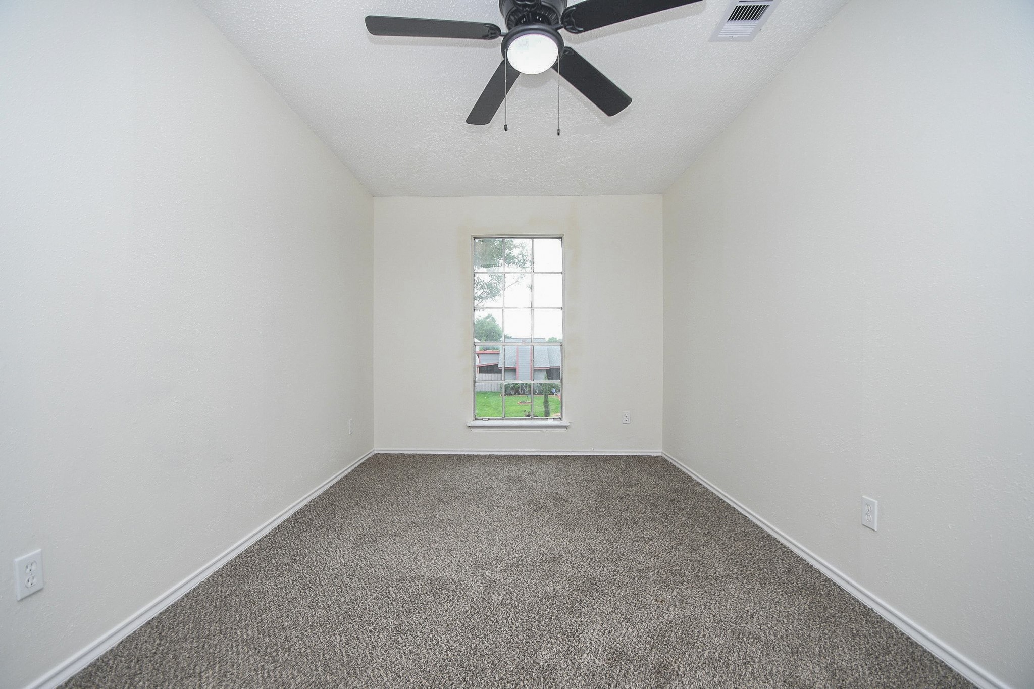 3435 Overcross Drive Property Photo 16